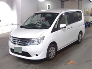 2014 Nissan Serena - Thumbnail