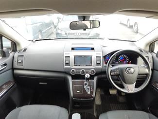 2015 Mazda MPV - Thumbnail