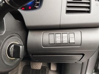 2015 Mazda MPV - Thumbnail