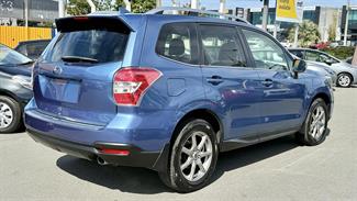 2015 Subaru Forester - Thumbnail
