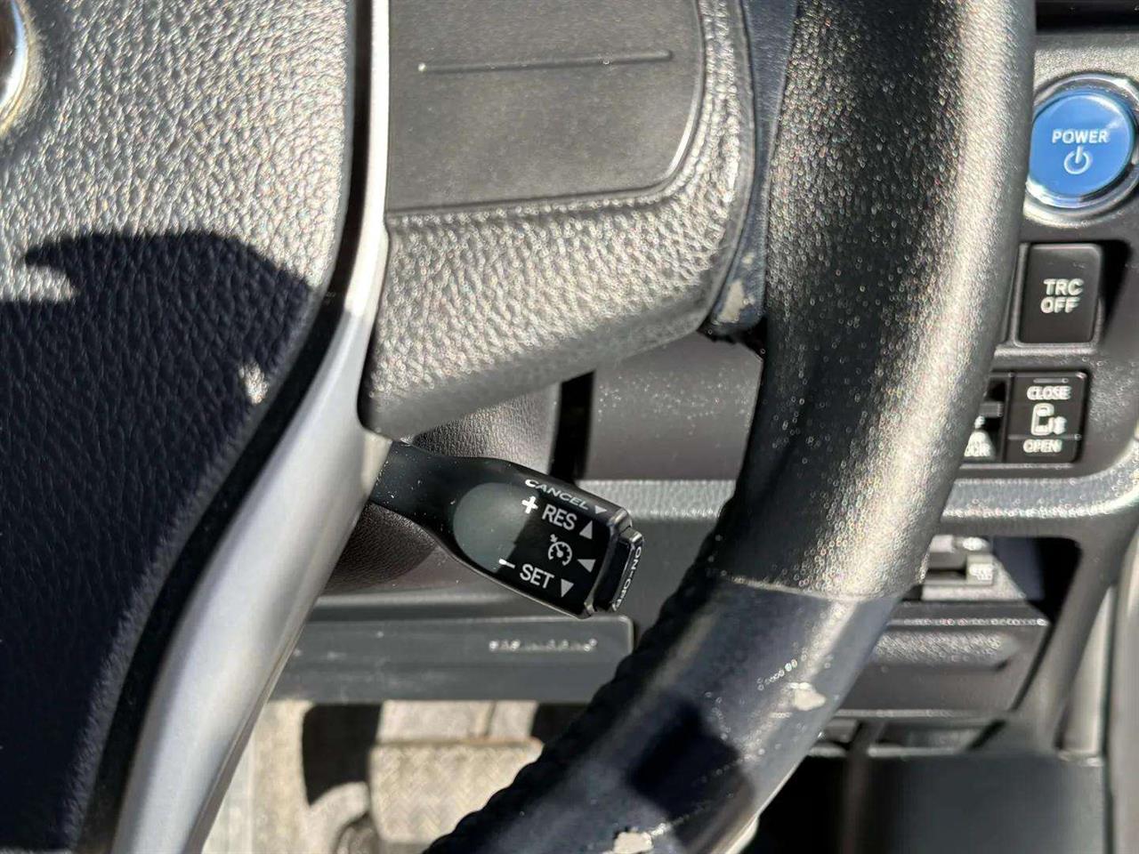 2017 Toyota ESQUIRE