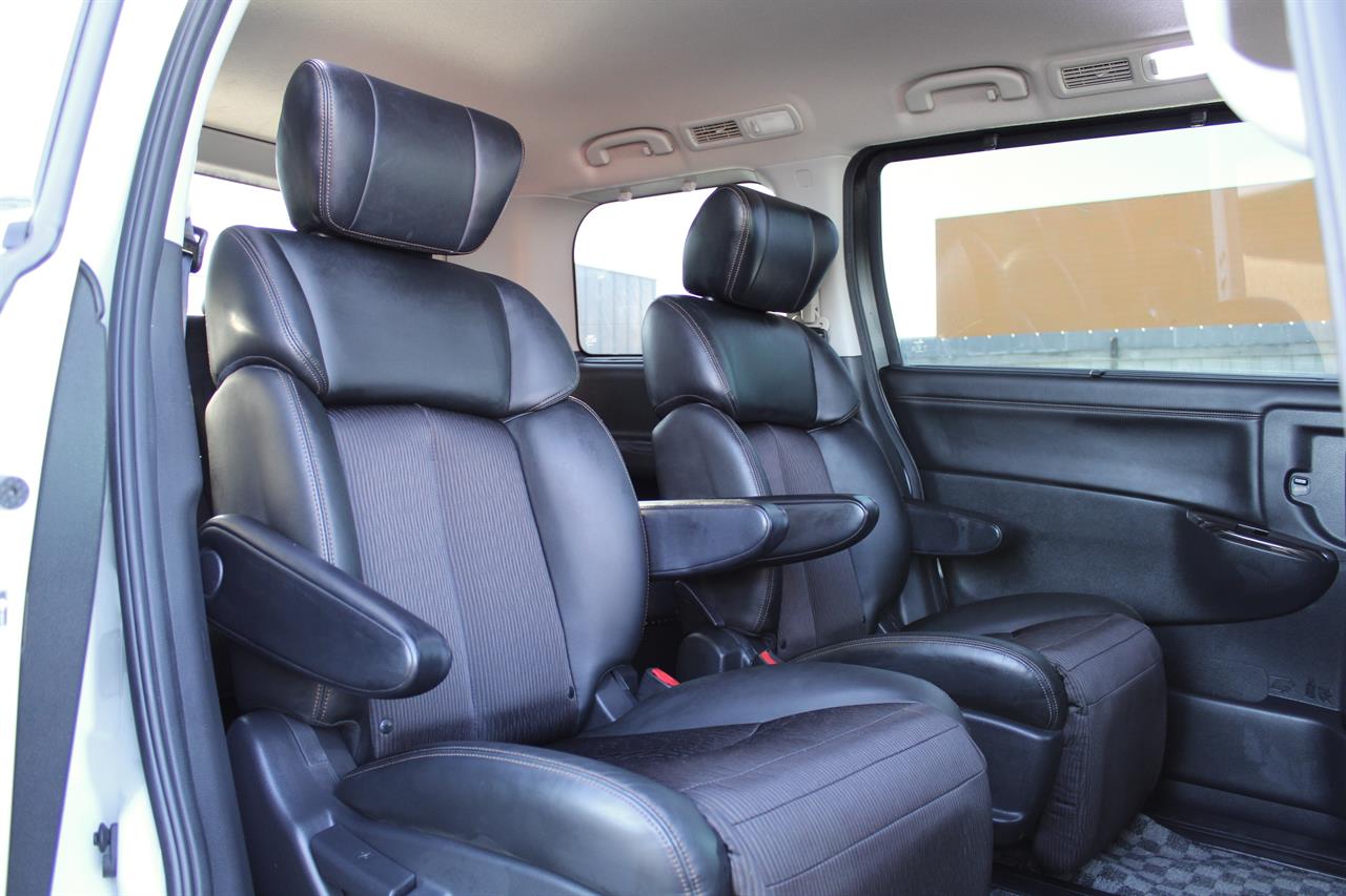 2016 Nissan Elgrand