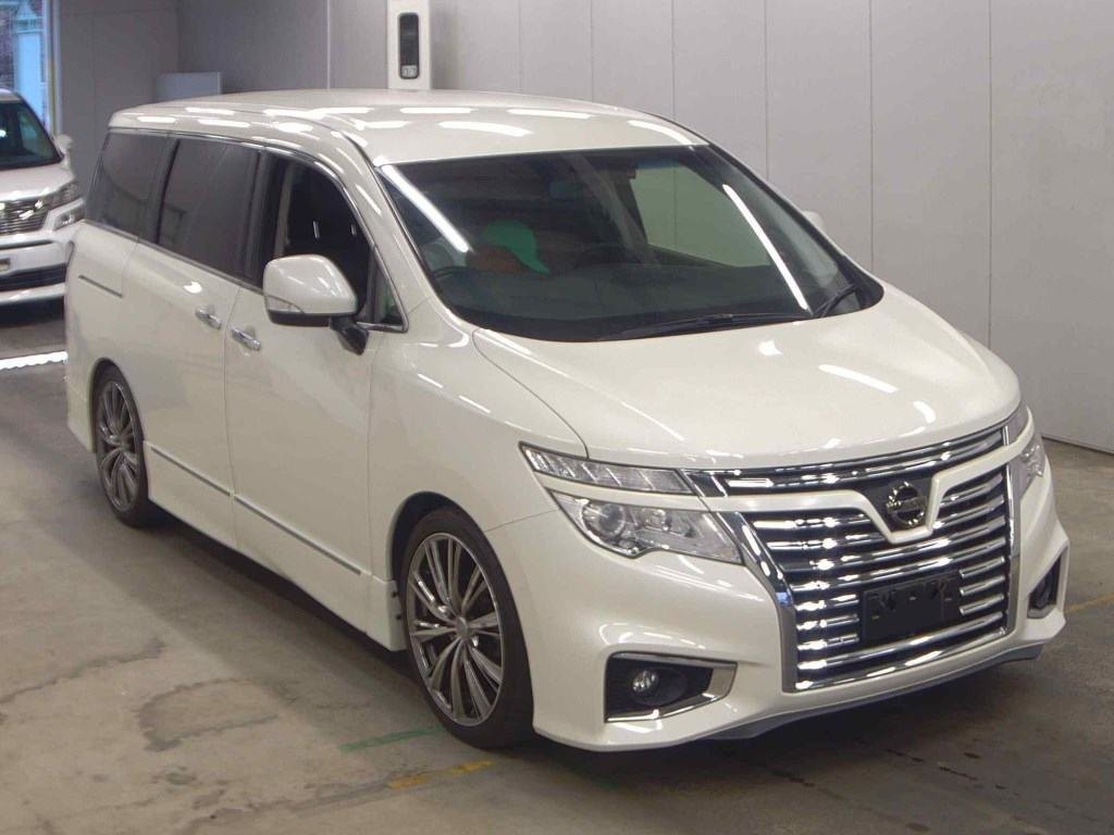 2016 Nissan Elgrand