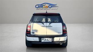 2009 Mini Clubman - Thumbnail