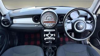2009 Mini Clubman - Thumbnail