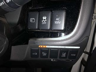 2015 Mitsubishi Outlander - Thumbnail