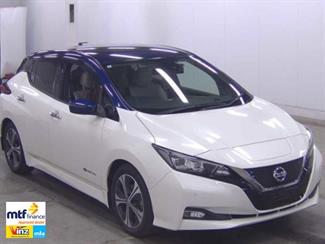 2018 Nissan Leaf - Thumbnail