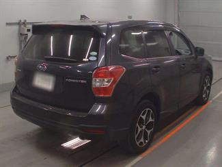 2015 Subaru Forester - Thumbnail