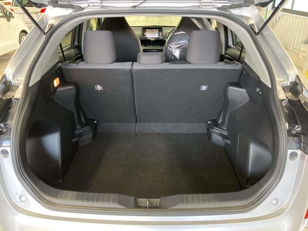 2021 Toyota YARIS