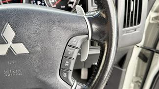 2013 Mitsubishi DELICA - Thumbnail