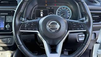 2017 Nissan Leaf - Thumbnail