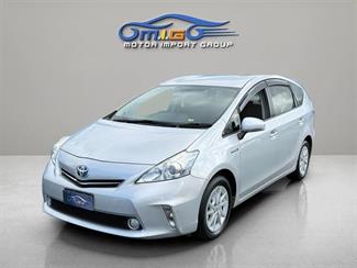 2012 Toyota Prius - Thumbnail