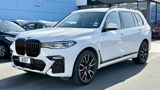 2020 BMW X7 - Thumbnail