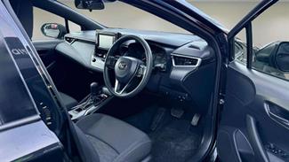 2023 Toyota Corolla - Thumbnail