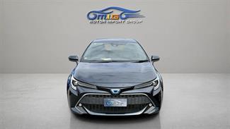 2018 Toyota Corolla - Thumbnail