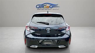 2018 Toyota Corolla - Thumbnail