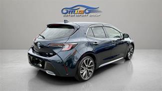 2018 Toyota Corolla - Thumbnail