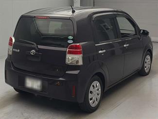 2015 Toyota SPADE - Thumbnail