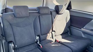 2014 Toyota Prius - Thumbnail