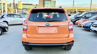 2015 Subaru Forester - Thumbnail