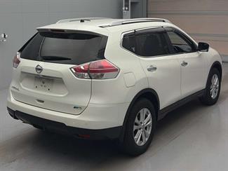 2016 Nissan XTRAIL - Thumbnail