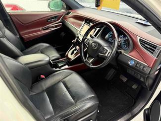 2014 Toyota Harrier - Thumbnail