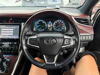 2014 Toyota Harrier - Thumbnail