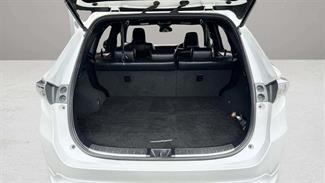 2014 Toyota Harrier - Thumbnail