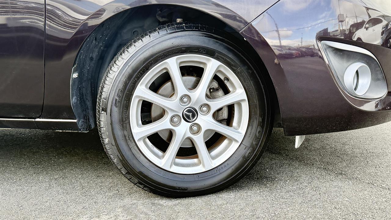 2012 Mazda Demio