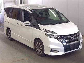2017 Nissan Serena - Thumbnail