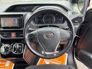 2015 Toyota ESQUIRE - Thumbnail