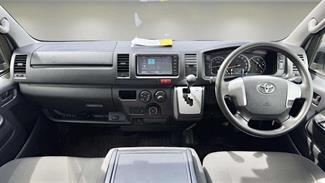 2020 Toyota REGIUS - Thumbnail