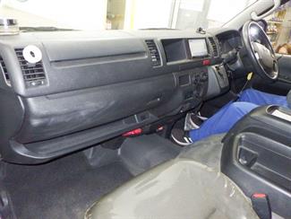 2021 Toyota Hiace - Thumbnail
