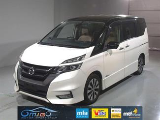 2017 Nissan Serena - Thumbnail