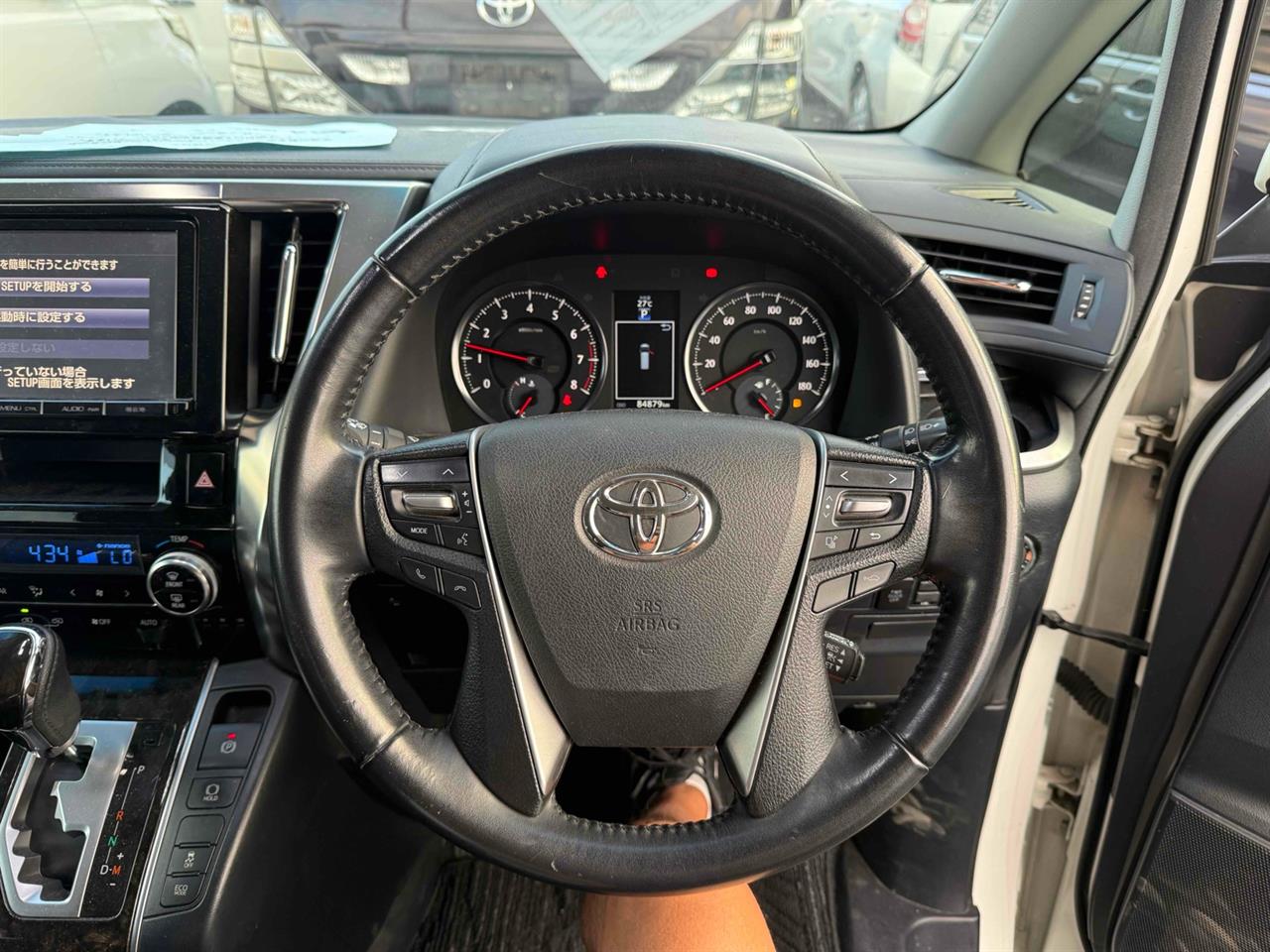 2015 Toyota Vellfire