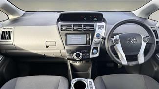 2012 Toyota Prius - Thumbnail