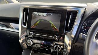 2015 Toyota Alphard - Thumbnail