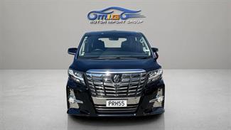 2015 Toyota Alphard - Thumbnail
