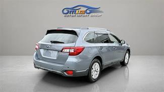 2016 Subaru Outback - Thumbnail