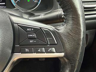 2019 Nissan Leaf - Thumbnail