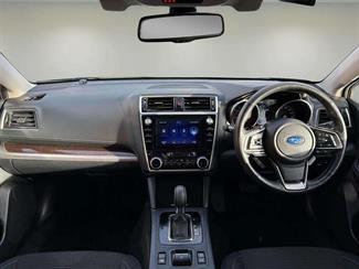 2018 Subaru Outback - Thumbnail