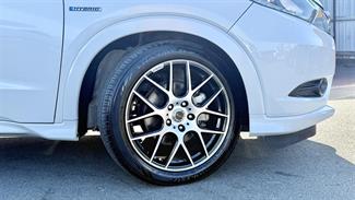 2014 Honda VEZEL - Thumbnail