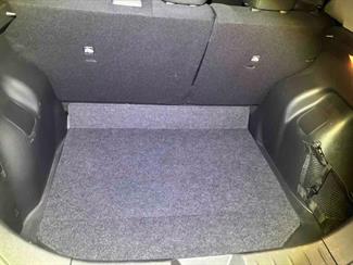 2021 Nissan Leaf - Thumbnail