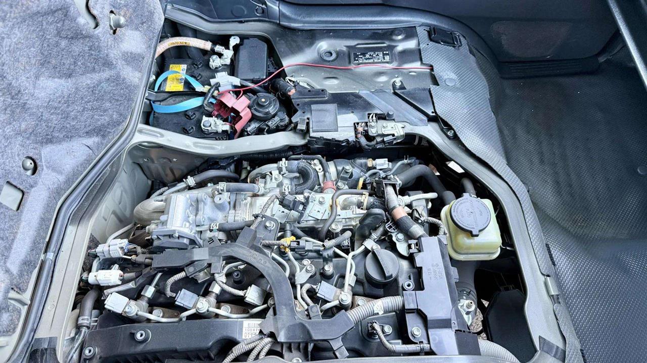 2021 Toyota Hiace