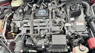 2017 Toyota C-HR - Thumbnail
