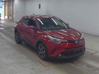 2017 Toyota C-HR - Thumbnail