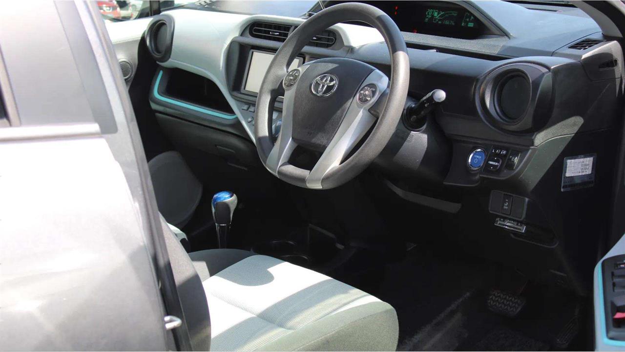 2012 Toyota Aqua