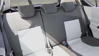 2012 Toyota Aqua - Thumbnail