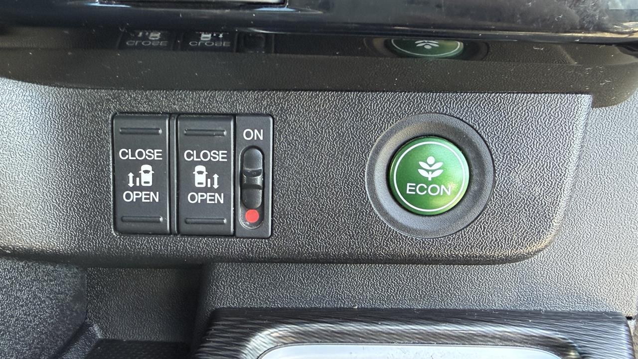 2018 Honda Step Wagon