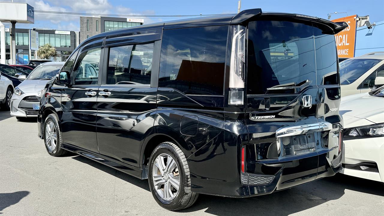 2018 Honda Step Wagon